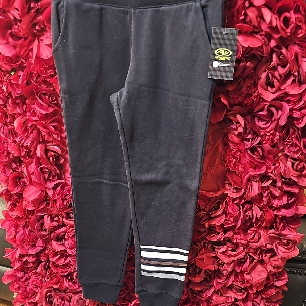 Athletic Works NWT Black Kids Jogger Pants Size Medium 7/8